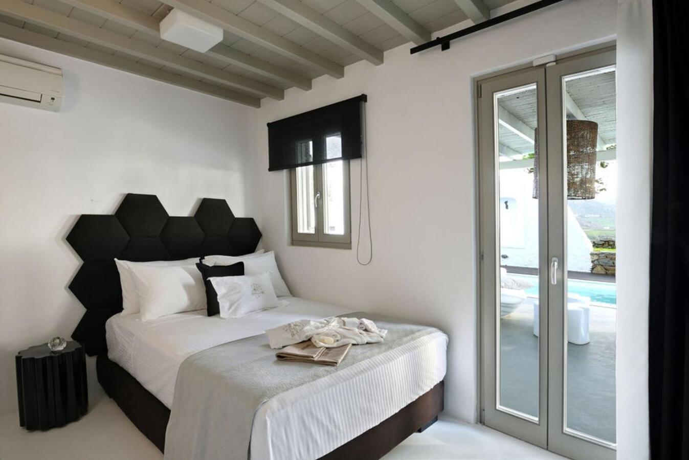 Villa Dafni 4Bed With Pool In Kalafatis Spilia Mykonos Town Esterno foto
